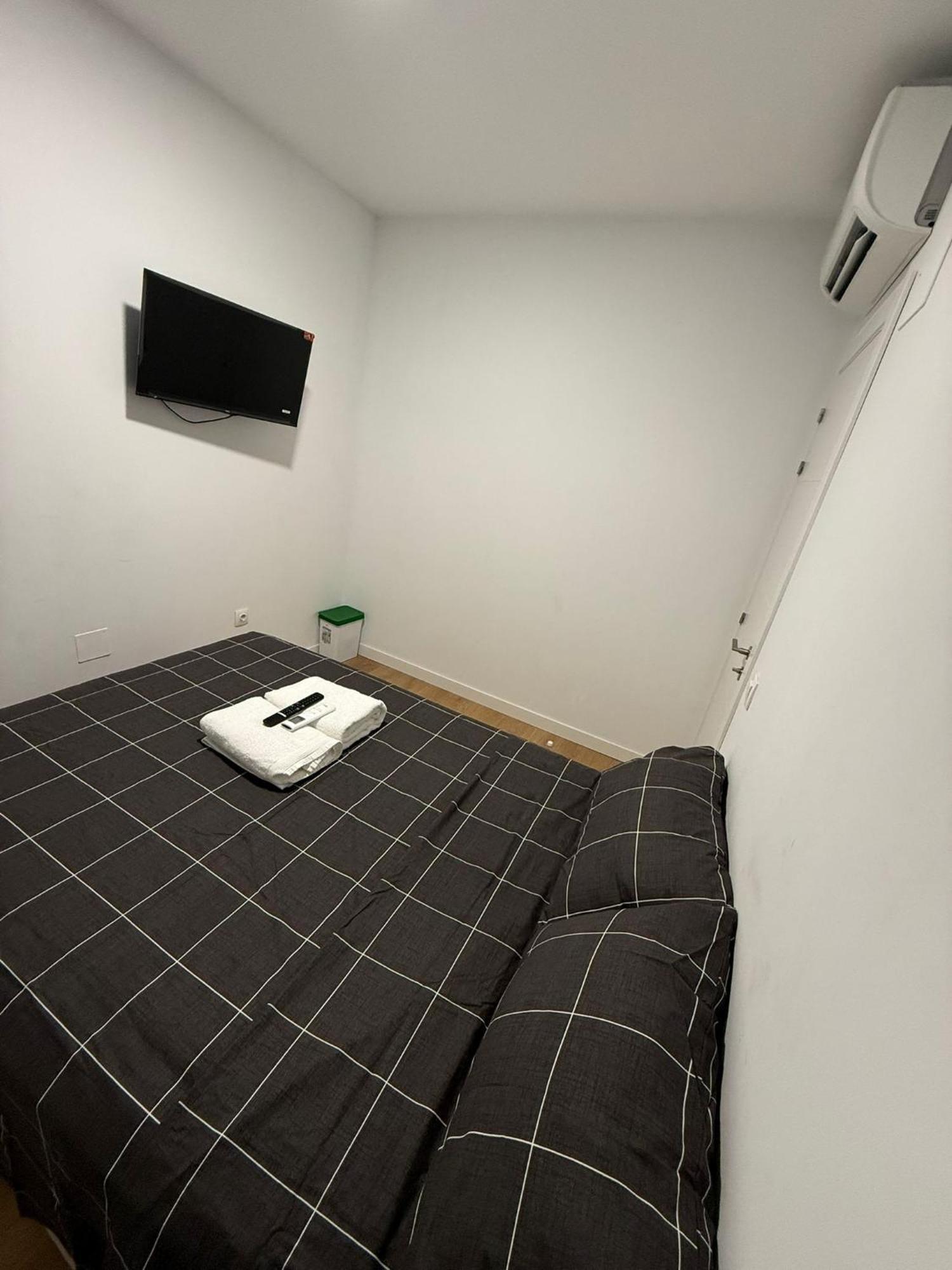 To Room Madrid Porras Экстерьер фото