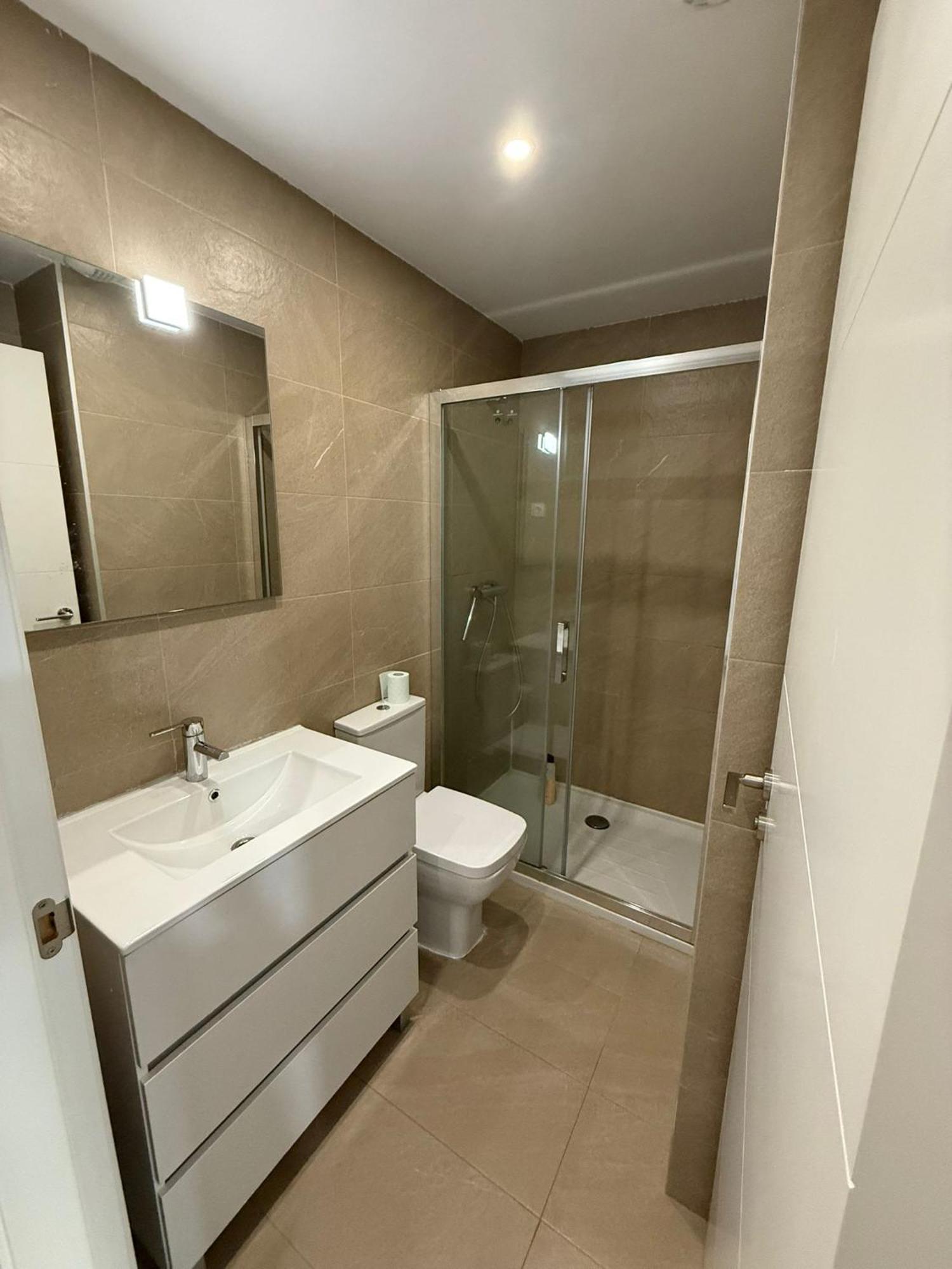 To Room Madrid Porras Экстерьер фото