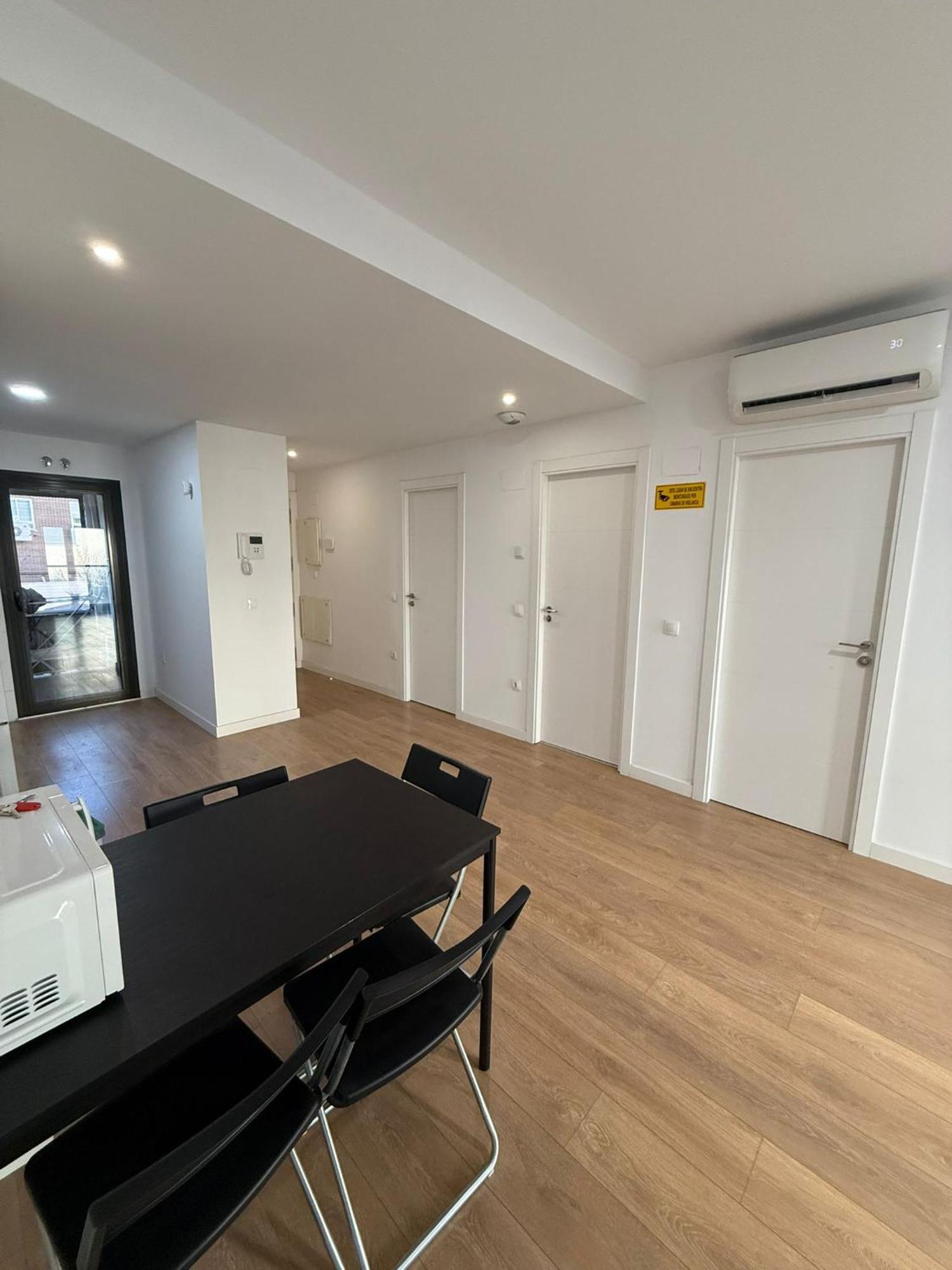 To Room Madrid Porras Экстерьер фото