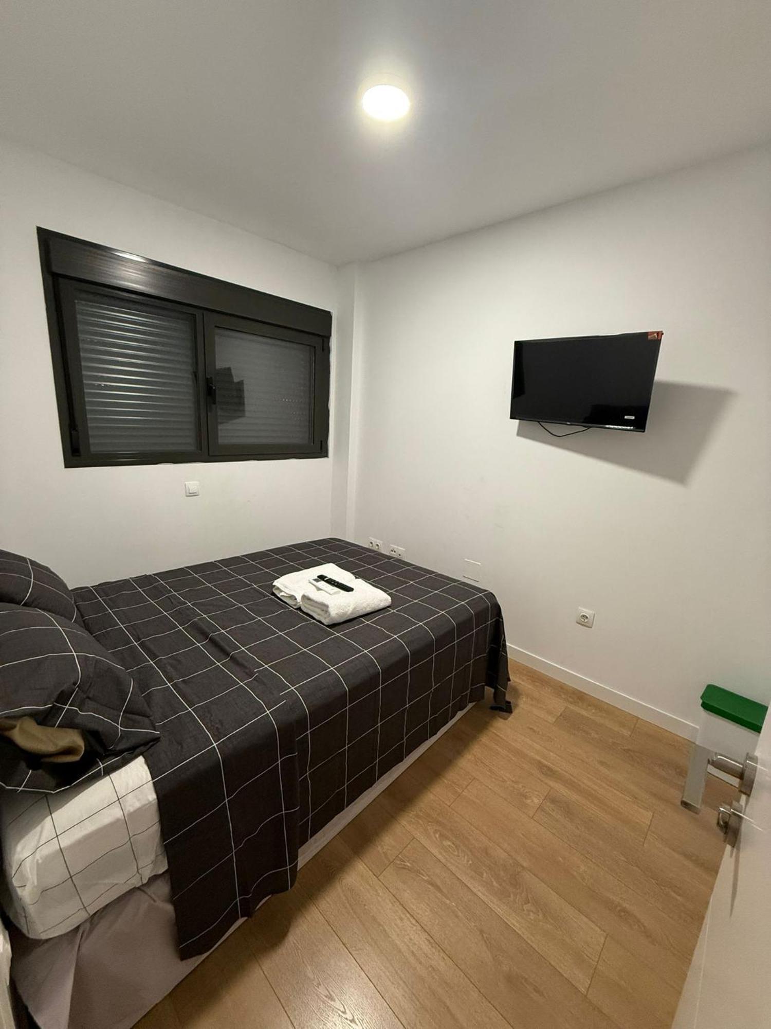 To Room Madrid Porras Экстерьер фото